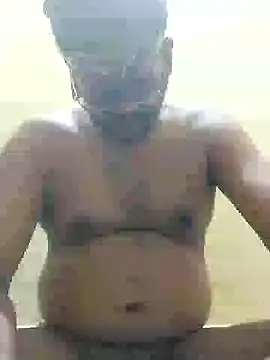 Snapshot of karthick25 chatting on January 10, 2026, 4:20 pm karthick25 online show from January 10, 2026, 4:20 pm