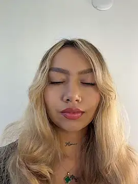 Snapshot of amanda-medrano1 chatting on July 28, 2026, 2:35 pm amanda-medrano1 online show from July 28, 2026, 2:35 pm