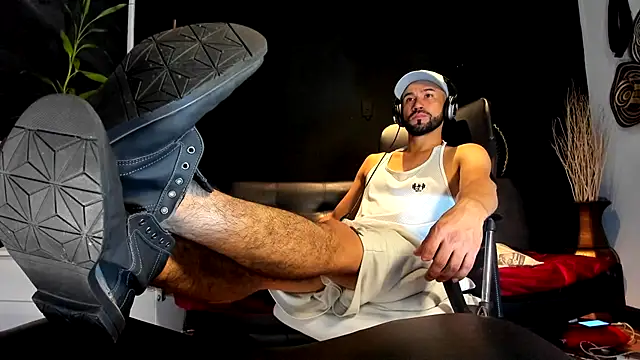 alessandro wye online show from November 8, 2025, 1:50 am