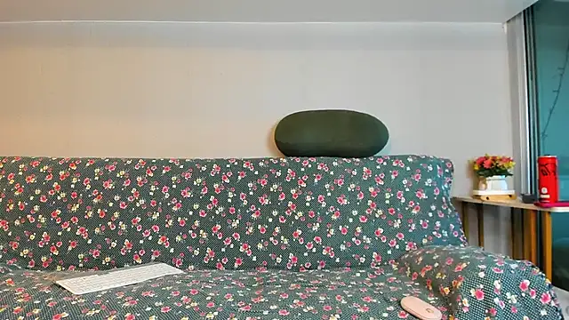 Snapshot of Tinabell22 chatting on March 31, 2026, 5:30 am Tinabell22 online show from March 31, 2026, 5:30 am