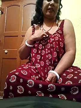 Snapshot of Riyaa_2024 chatting on December 24, 2024, 6:06 pm Riyaa 2024 online show from December 24, 2024, 6:06 pm