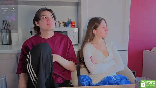 fcjuicy pussy online show from April 11, 2026, 7:45 am