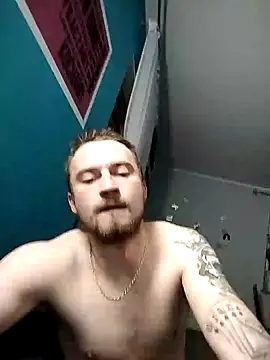 wariacik0024 online show from February 11, 2025, 4:56 pm