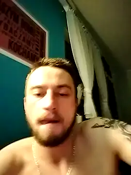 wariacik0024 online show from February 13, 2025, 2:01 am