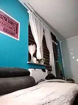 wariacik0024 online show from February 13, 2025, 9:49 pm