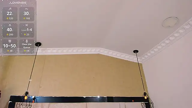 kimCosseyy online show from February 13, 2026, 2:07 am