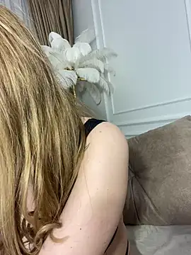 Snapshot of GraceCarther chatting on February 27, 2025, 9:58 pm GraceCarther online show from February 27, 2025, 9:58 pm