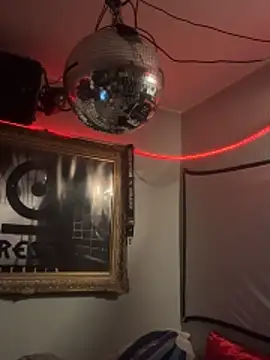 pillepallex84x online show from December 18, 2025, 1:22 am