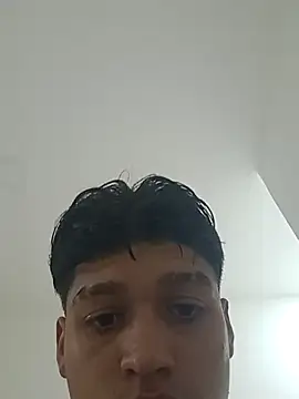 Snapshot of Reidendick99 chatting on February 9, 2025, 4:25 am Reidendick99 online show from February 9, 2025, 4:25 am