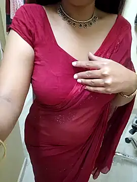 Snapshot of Roja-Telugu777 chatting on February 7, 2025, 1:47 am Roja-Telugu777 online show from February 7, 2025, 1:47 am