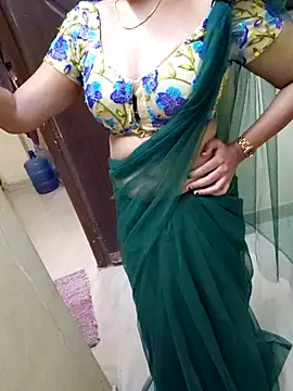 Snapshot of Roja-Telugu777 chatting on March 8, 2025, 5:28 am Roja-Telugu777 online show from March 8, 2025, 5:28 am