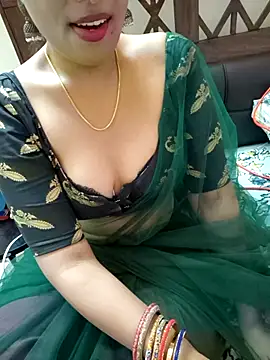 Snapshot of Roja-Telugu777 chatting on September 10, 2025, 1:55 pm Roja-Telugu777 online show from September 10, 2025, 1:55 pm