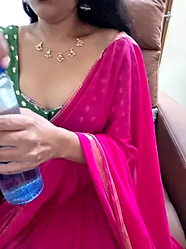 Snapshot of Roja-Telugu777 chatting on May 2, 2026, 1:10 am Roja-Telugu777 online show from May 2, 2026, 1:10 am