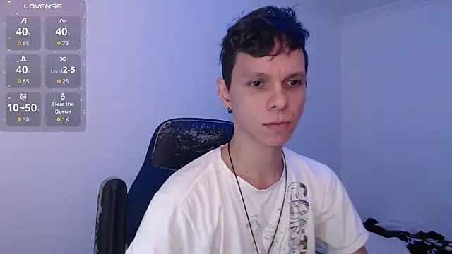 bryamado69 online show from December 16, 2025, 7:41 pm