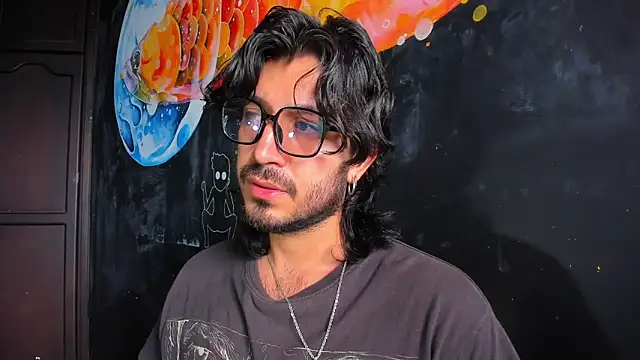 Snapshot of Ackerman_Eren_ chatting on November 4, 2025, 6:07 pm Ackerman Eren online show from November 4, 2025, 6:07 pm