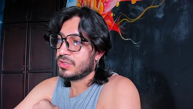 Ackerman Eren  online show from November 8, 2025, 7:56 pm