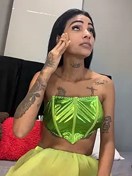 Antonellasmith00 online show from November 29, 2025, 12:52 pm