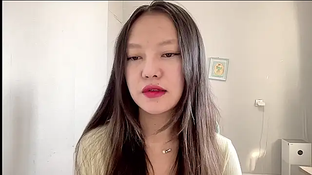 Risalynn online show from March 4, 2025, 3:22 am