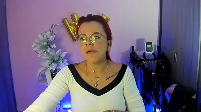 KAROL MILF online show from December 18, 2024, 12:43 am