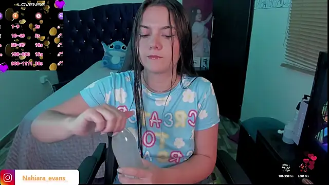 Snapshot of NahiaraEvans_ chatting on February 24, 2025, 7:55 am NahiaraEvans  online show from February 24, 2025, 7:55 am