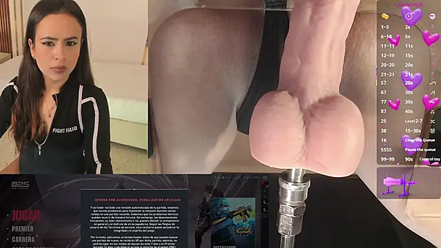 Snapshot of CookiesAndBoots chatting on November 13, 2025, 5:06 am CookiesAndBoots online show from November 13, 2025, 5:06 am