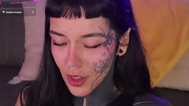 Snapshot of FairyFlexxxx chatting on February 4, 2026, 1:55 am FairyFlexxxx online show from February 4, 2026, 1:55 am