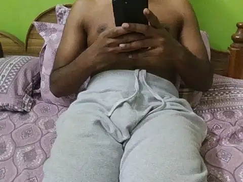 Snapshot of bangalorebulli chatting on July 5, 2026, 6:26 pm bangalorebulli online show from July 5, 2026, 6:26 pm