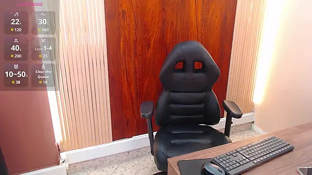 VickyJohnson1 online show from March 10, 2025, 8:01 pm