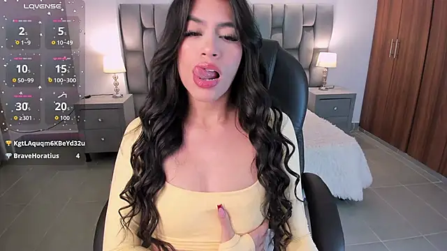 sarita evanss online show from November 21, 2025, 6:56 am