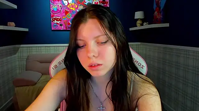 Sandra  Cute online show from December 7, 2024, 1:03 am