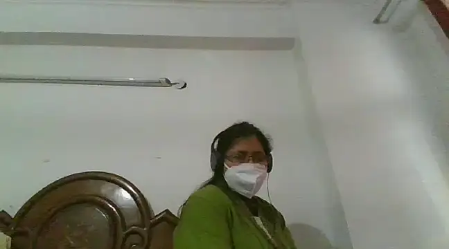 Snapshot of cutiecatty21 chatting on December 3, 2024, 11:01 am cutiecatty21 online show from December 3, 2024, 11:01 am