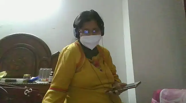 Snapshot of cutiecatty21 chatting on December 10, 2024, 2:50 pm cutiecatty21 online show from December 10, 2024, 2:50 pm