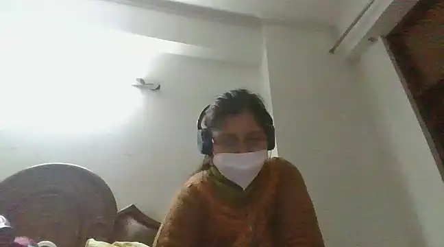 Snapshot of cutiecatty21 chatting on December 25, 2024, 2:13 pm cutiecatty21 online show from December 25, 2024, 2:13 pm