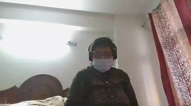 Snapshot of cutiecatty21 chatting on February 18, 2025, 11:55 am cutiecatty21 online show from February 18, 2025, 11:55 am