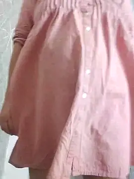 Snapshot of cutiecatty21 chatting on October 19, 2025, 10:38 am cutiecatty21 online show from October 19, 2025, 10:38 am