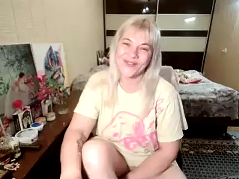 Snapshot of Lia_Laguna77 chatting on July 10, 2026, 5:26 pm Lia Laguna77 online show from July 10, 2026, 5:26 pm