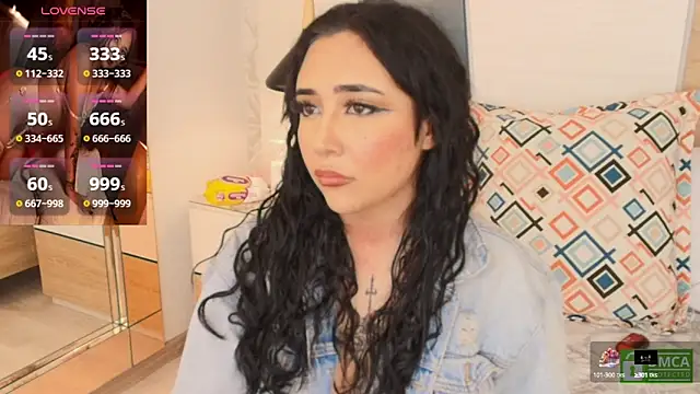 Snapshot of Megansttein_ chatting on October 10, 2025, 7:57 pm Megansttein  online show from October 10, 2025, 7:57 pm