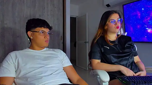 Snapshot of kittyandrick chatting on April 10, 2026, 9:36 am kittyandrick online show from April 10, 2026, 9:36 am