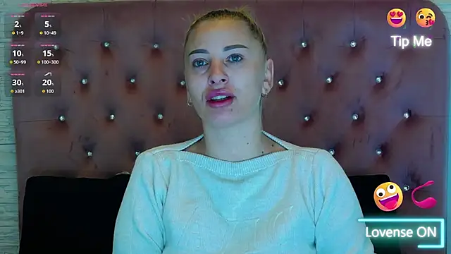 KikiSweet08 online show from December 2, 2025, 5:13 am