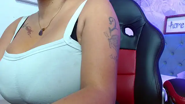 violletha online show from January 13, 2026, 12:32 pm