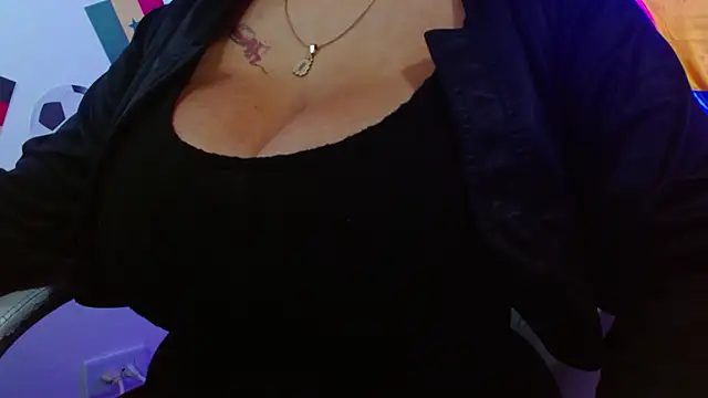 violletha online show from June 30, 2026, 12:39 pm
