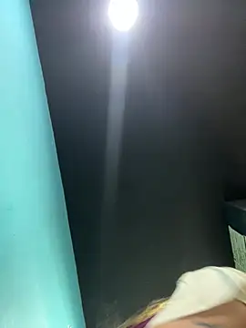 VioletaSubmissive online show from February 19, 2026, 8:05 pm