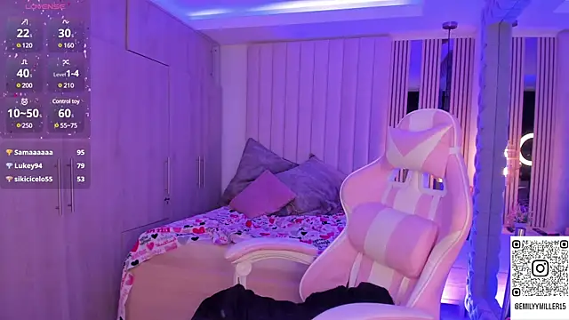 Emilyymilleer  online show from January 16, 2025, 8:36 pm