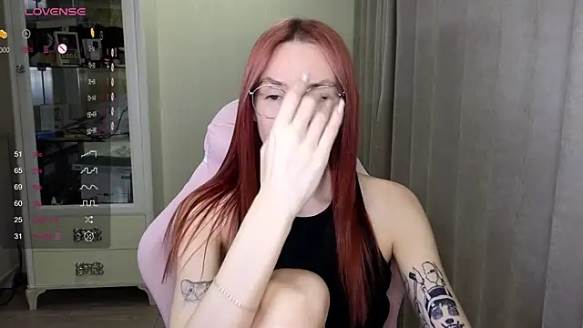 littlevildevil online show from October 22, 2025, 11:10 am