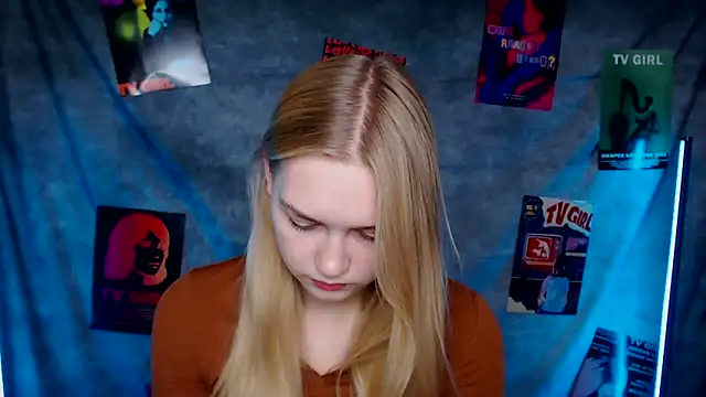 MademoiselleCl online show from October 26, 2025, 1:17 pm