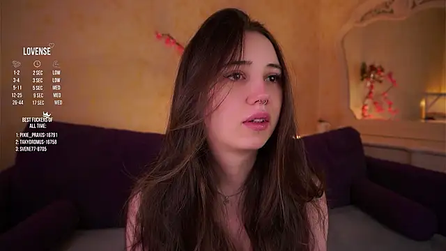 GillianDowdey online show from March 28, 2026, 3:28 am