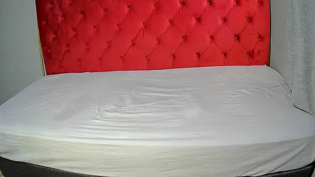 Snapshot of teressax chatting on February 25, 2025, 1:39 pm teressax online show from February 25, 2025, 1:39 pm