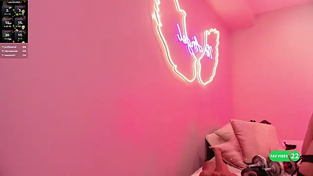 Snapshot of Ninna_monroe_ chatting on September 18, 2025, 4:20 pm Ninna monroe online show from September 18, 2025, 4:20 pm