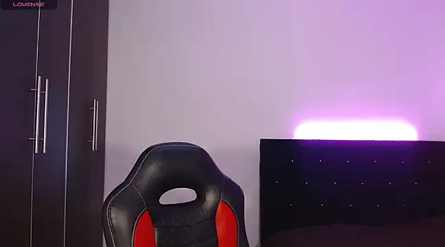 Snapshot of zarablare_ chatting on December 24, 2024, 7:28 am zarablare online show from December 24, 2024, 7:28 am