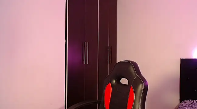 Snapshot of zarablare_ chatting on January 11, 2025, 4:27 am zarablare online show from January 11, 2025, 4:27 am